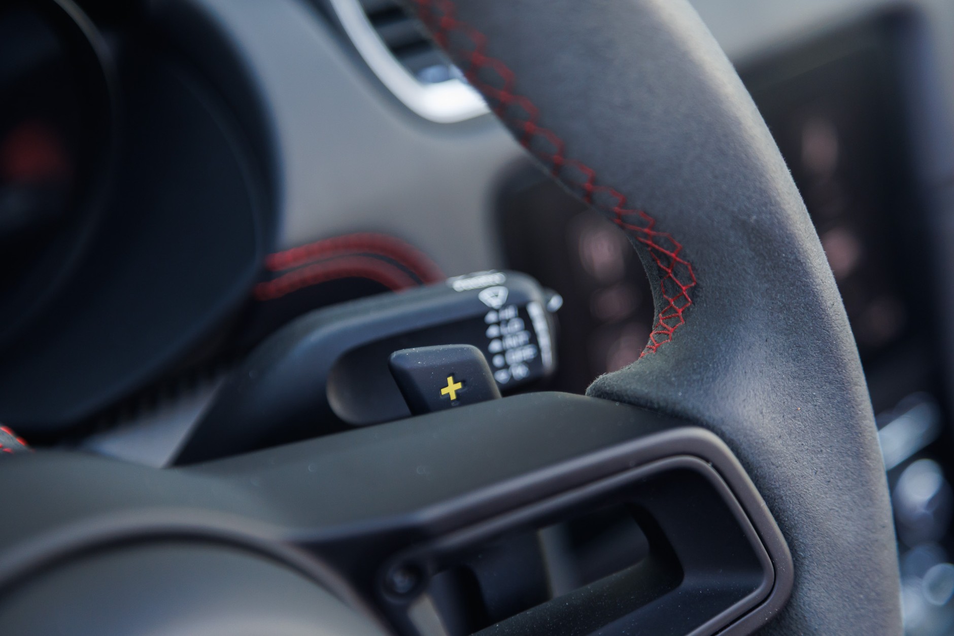 2025 porsche 718 Spyder RS