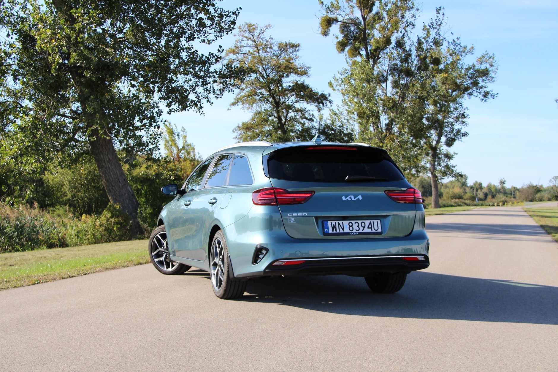 Kia Ceed kombi 1.5 T-GDI DCT Tribute