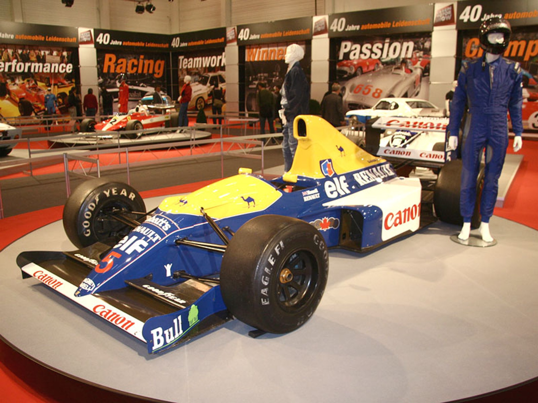 Essen Motor Show 2007: Spoilery, bajery, kilowaty (fotogaleria 4)