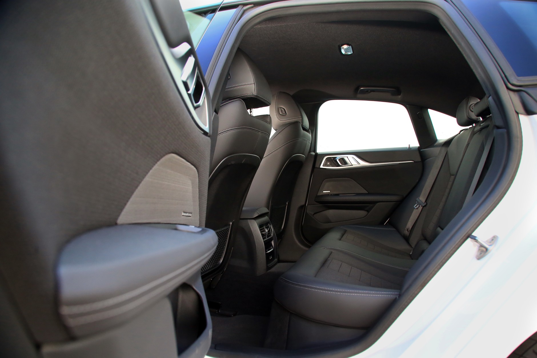 BMW i4 eDrive40 2022 r. 1 generacja