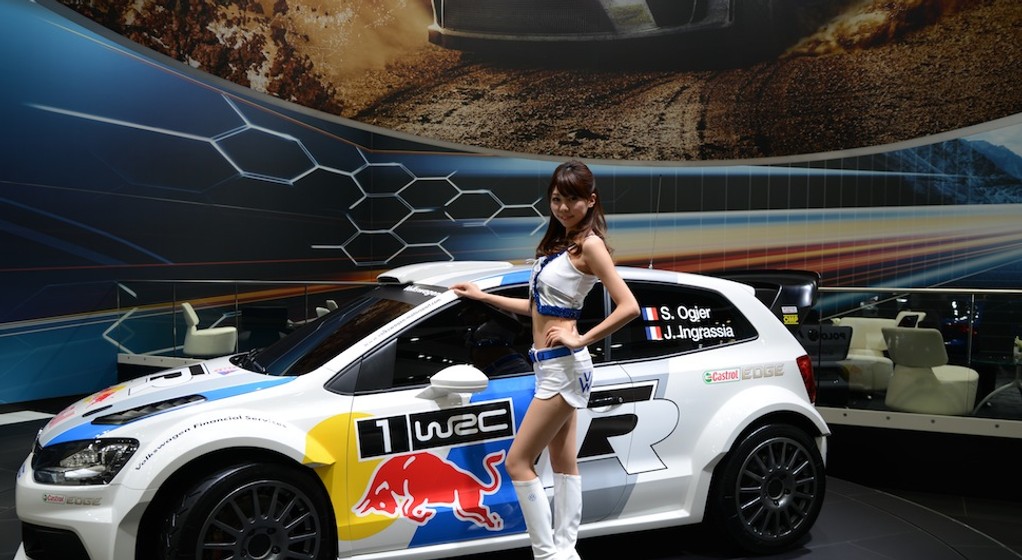 20 najpiękniejszych dziewczyn Tokyo Motor Show 2013