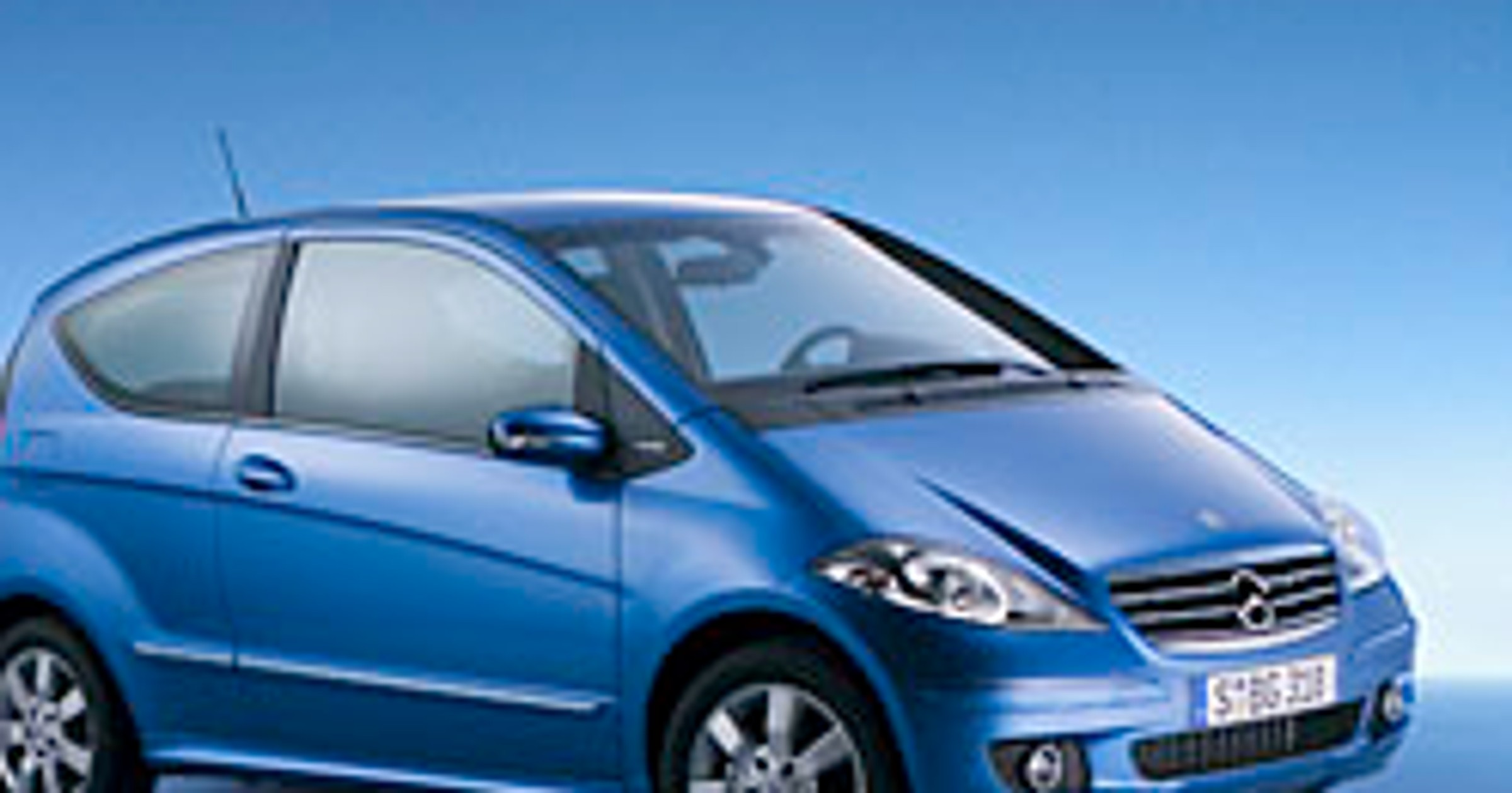 Opony Kumho standardowo w Mercedesie-Benz A