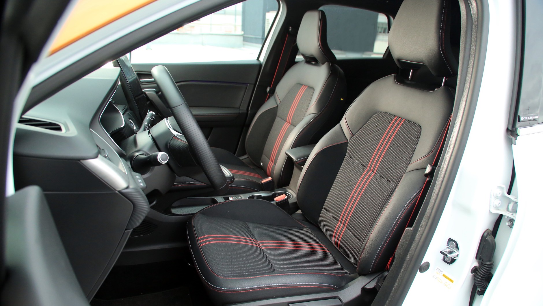 Renault Captur E-Tech Hybrid (2022 r., 2. generacja)