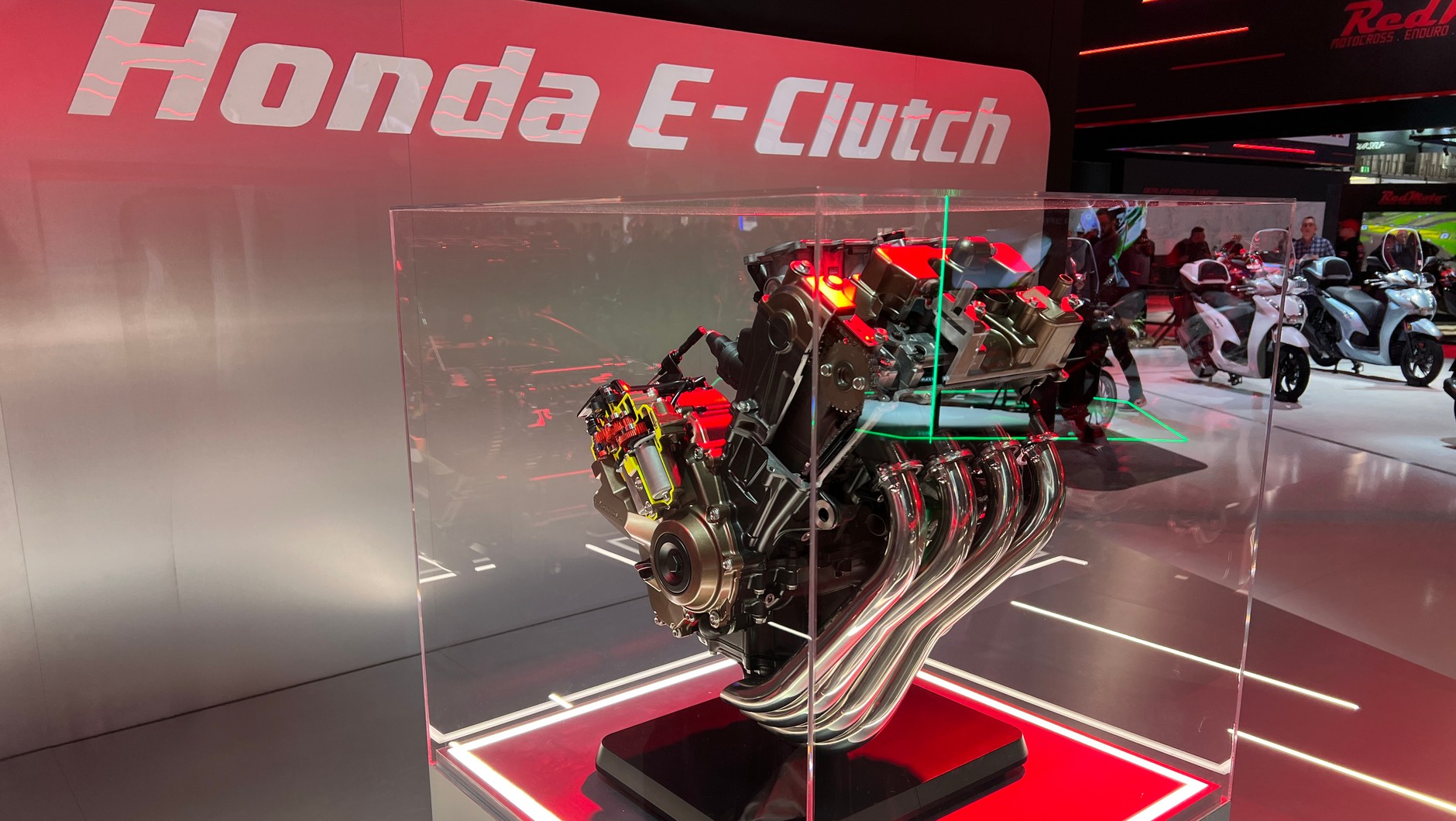 Wystawa motocyklowa EICMA 23