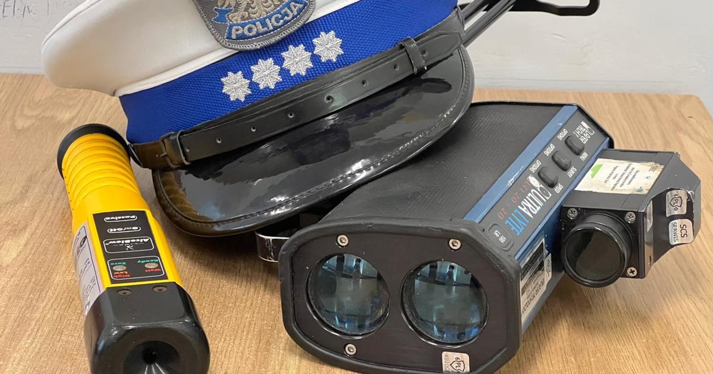 Zauważył niebezpiecznie zachowującego się kierowcę. Wyręczył policjantów