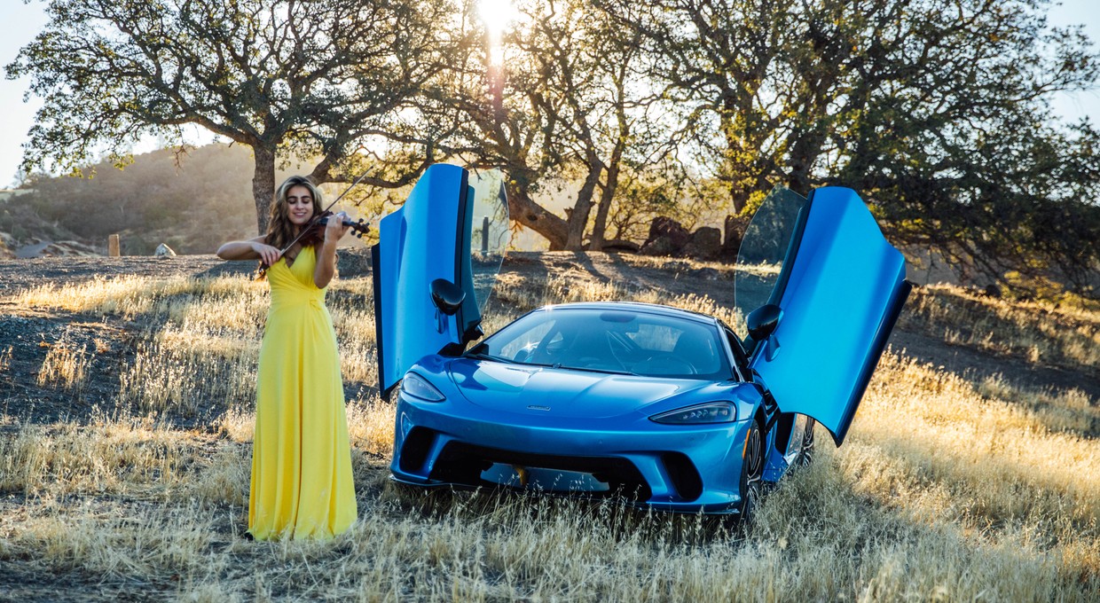 McLaren stworzył świąteczny film. Uraczy zmysły i przypomni o lecie