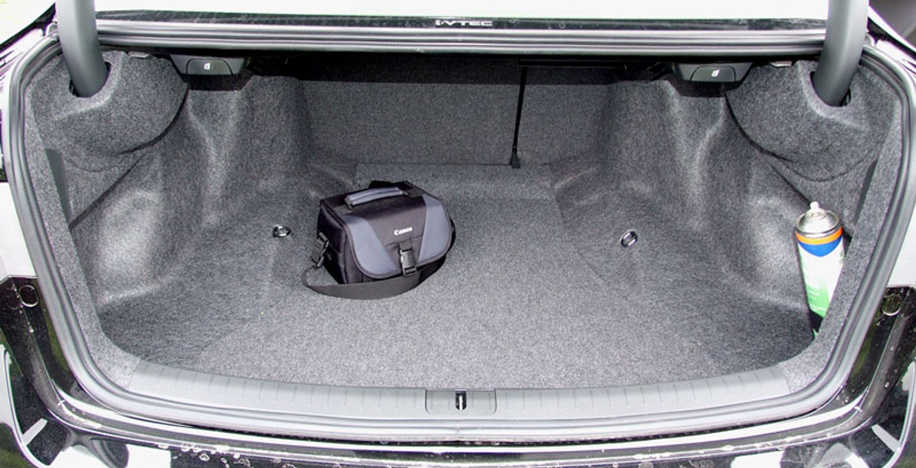 Honda: nowy Accord - dynamiczny i nowoczesny