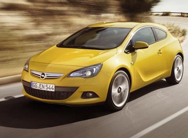 Frankfurt 2011: Opel Astra GTC coupe dla rodziny