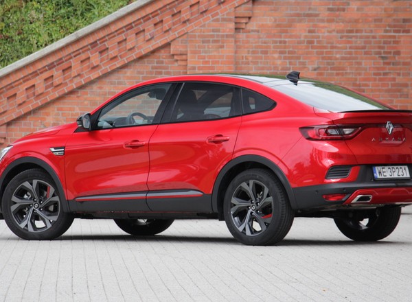 SUV Renault z poważną wadą fabryczną. Jest komunikat UOKiK