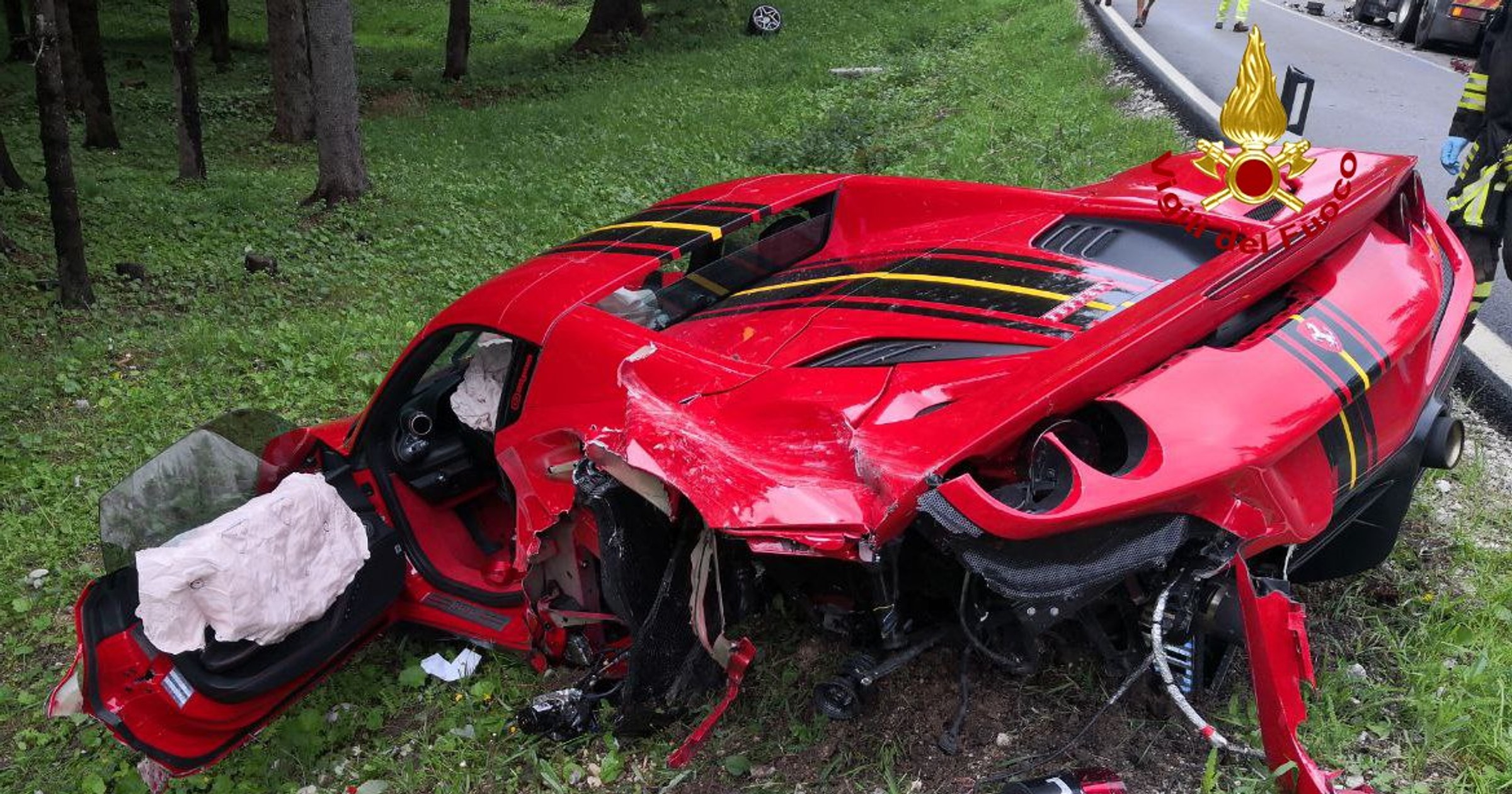 Ferrari F8 Spider rozbite we Włoszech