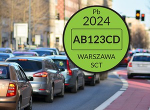 Ustawiono kamerę na wjeździe do Strefy Czystego Transportu w Warszawie. Pierwsi kierowcy przyłapani