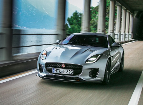 Jaguar F-Type 400 Sport - Jaguar pręży muskuły