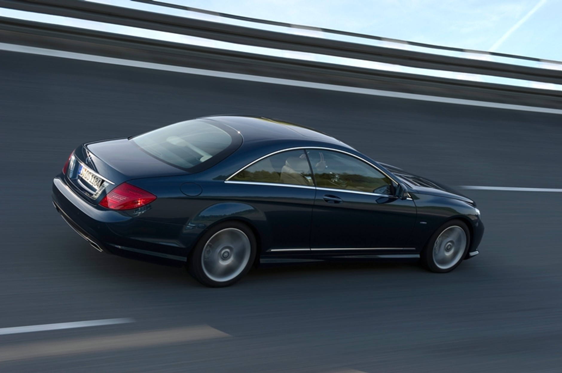 Mercedes CL – miała być klasa S coupé, ale nie ma