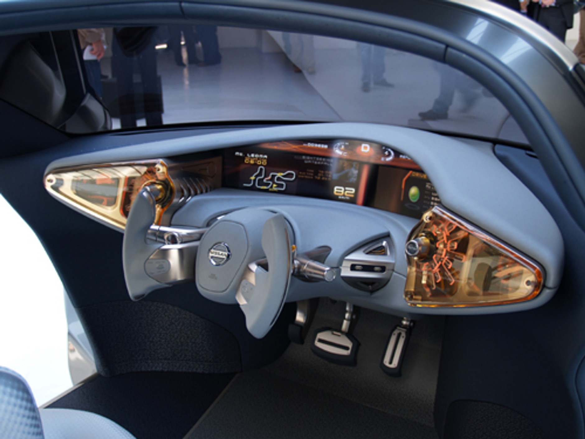 Nissan Mixim - Tylko dla "enterów"