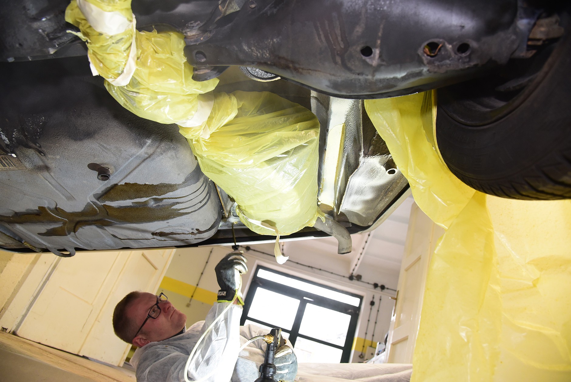 Jak samodzielnie zabezpieczyć samochód przed rdzą?