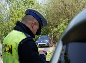 Policjanci wystawili 2,5 mln mandatów za prędkość. Biuro Ruchu Drogowego KGP pokazało dane