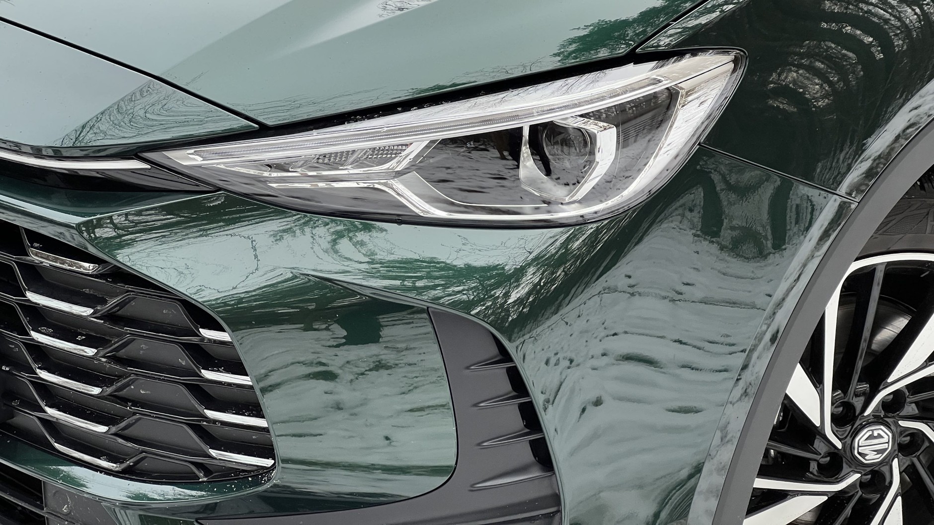 MG ZS (druga generacja; wersja Hybrid+)