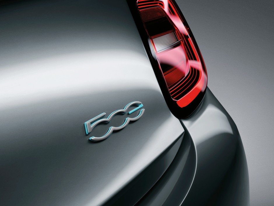 Fiat 500 la Prima – jedzie z prądem