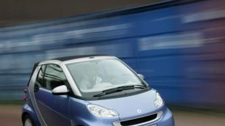 Smart ForTwo 2011 oszczędniejszy i piękniejszy