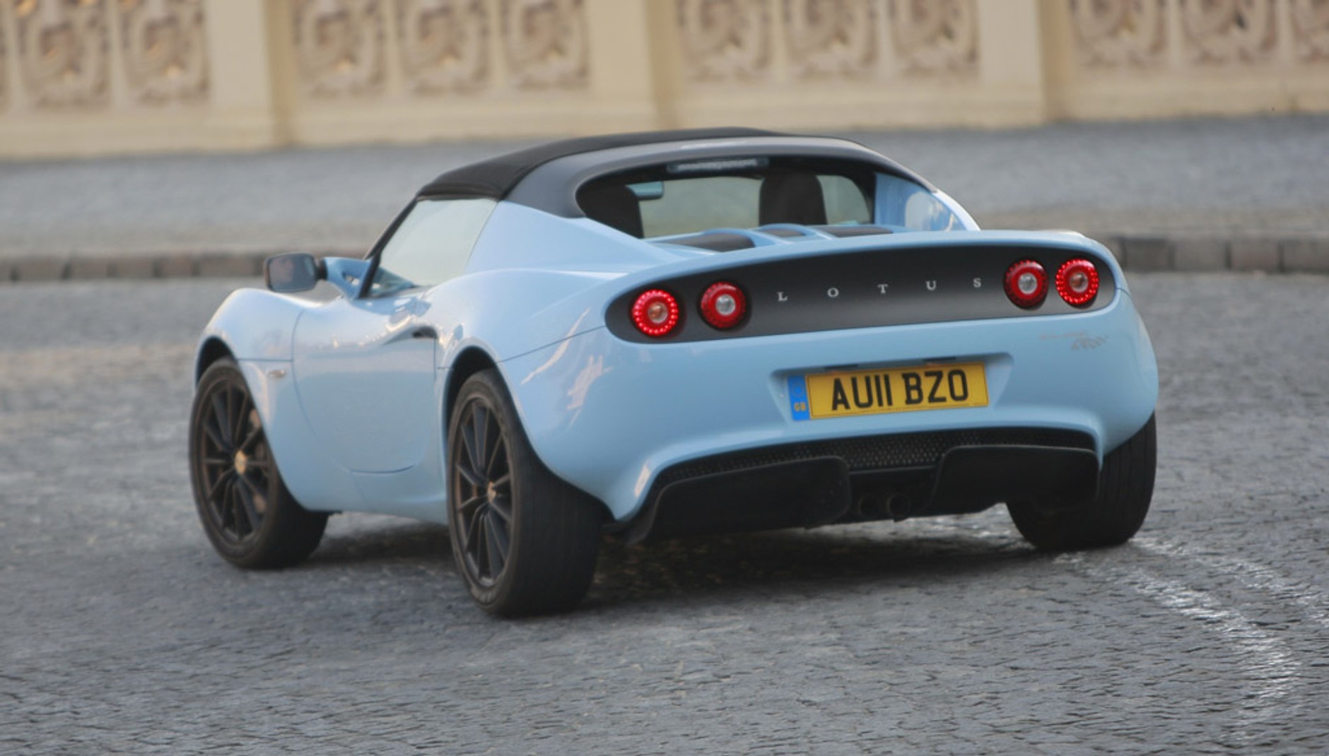 Lotus Elise Club Racer: spartański indywidualista