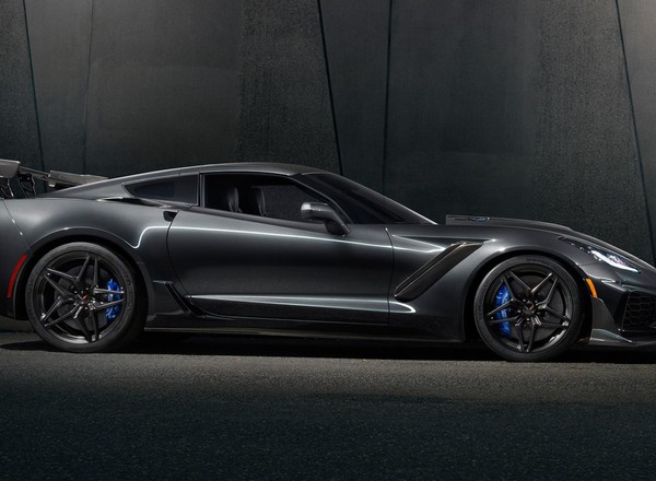 Corvette ZR1 – 755-konny postrach z USA