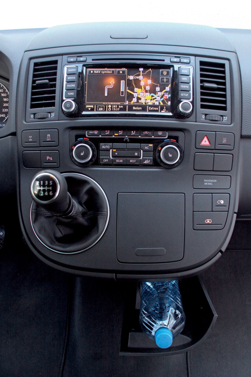 VW Multivan: van bardzo użytkowy