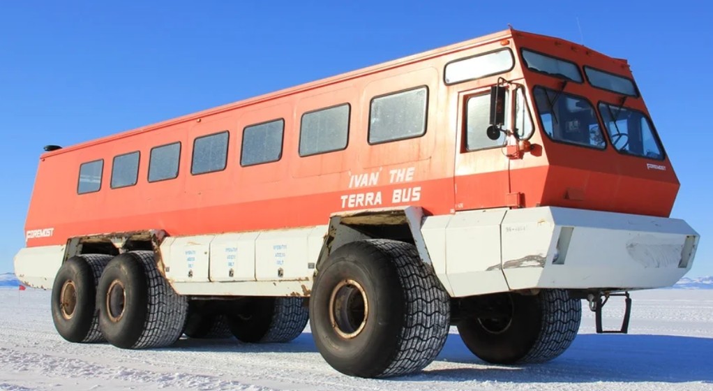 Produkcja arktycznego autobusu ma rozpocząć się w 2024 r