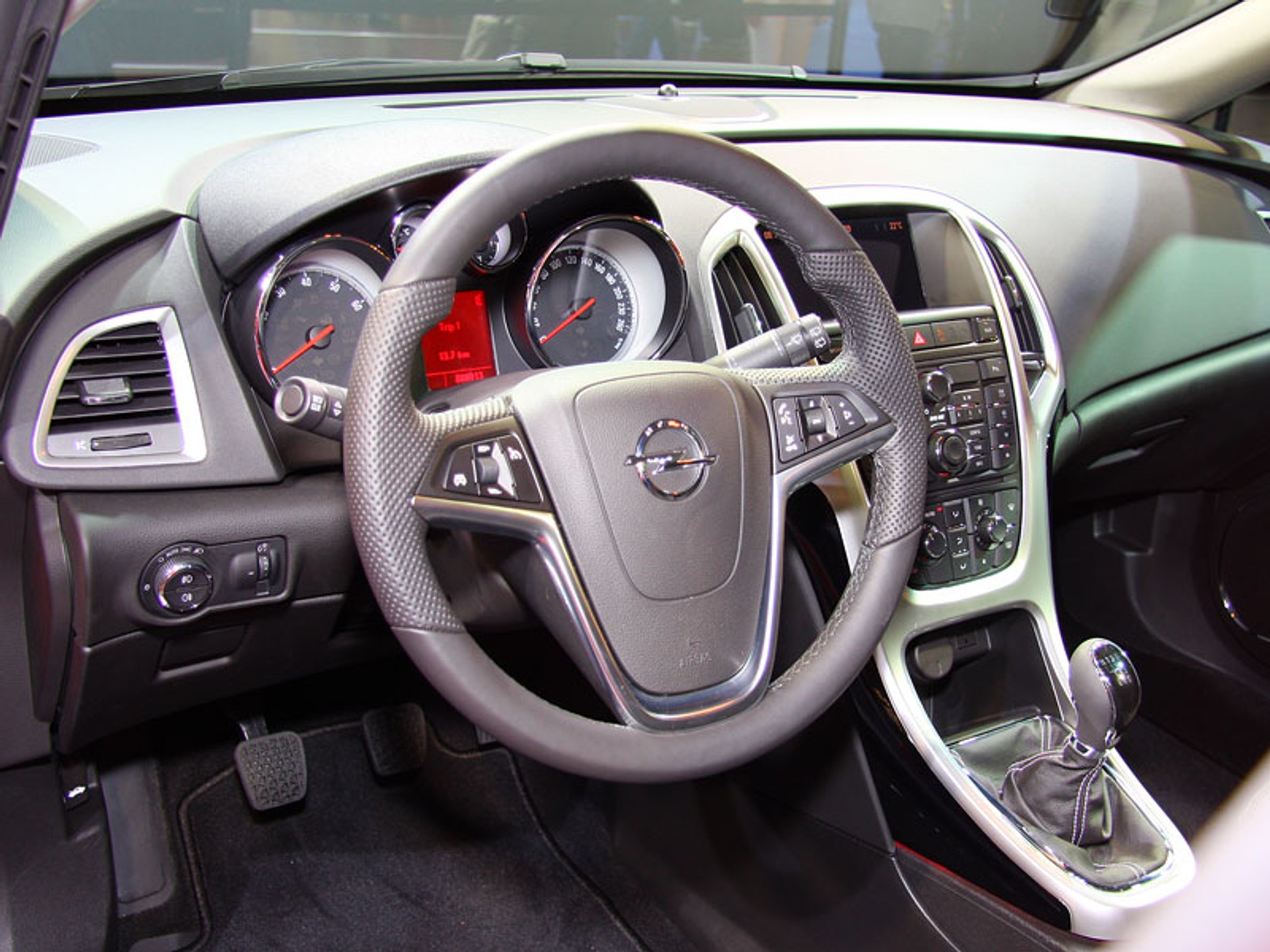 GM uratuje gliwicki zakład Opla