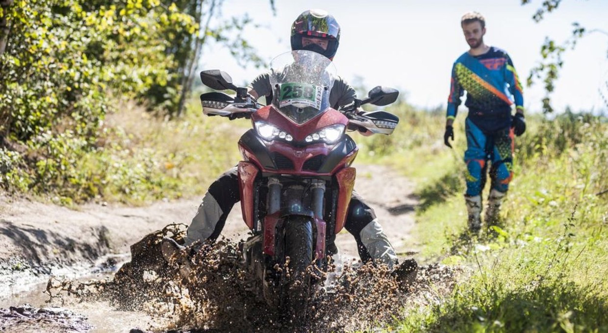Ducati Multi Tour 2016 - na torze i poza szlakiem