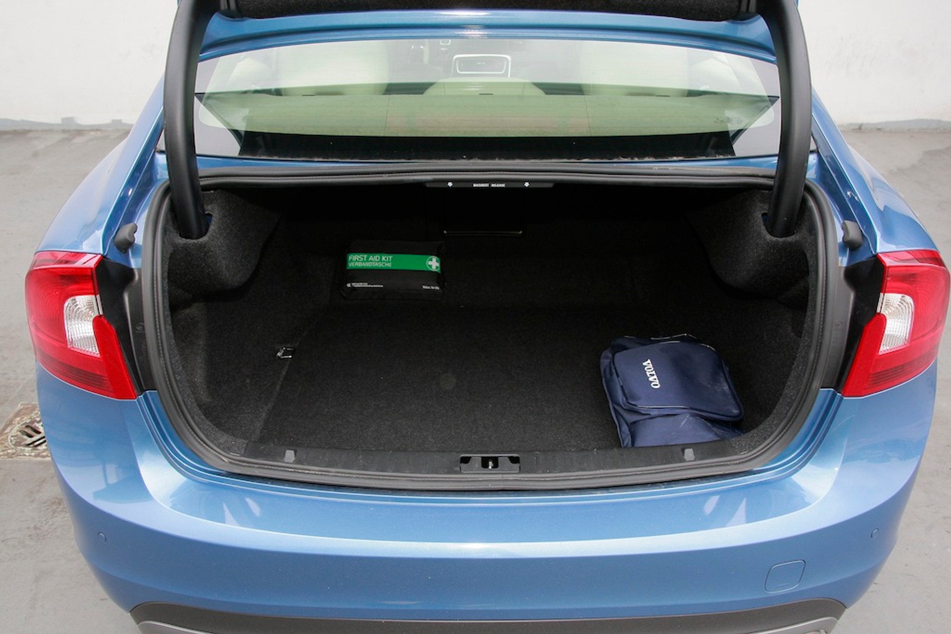 Patryk Szczerbiński testuje Volvo S60 T6 Polestar