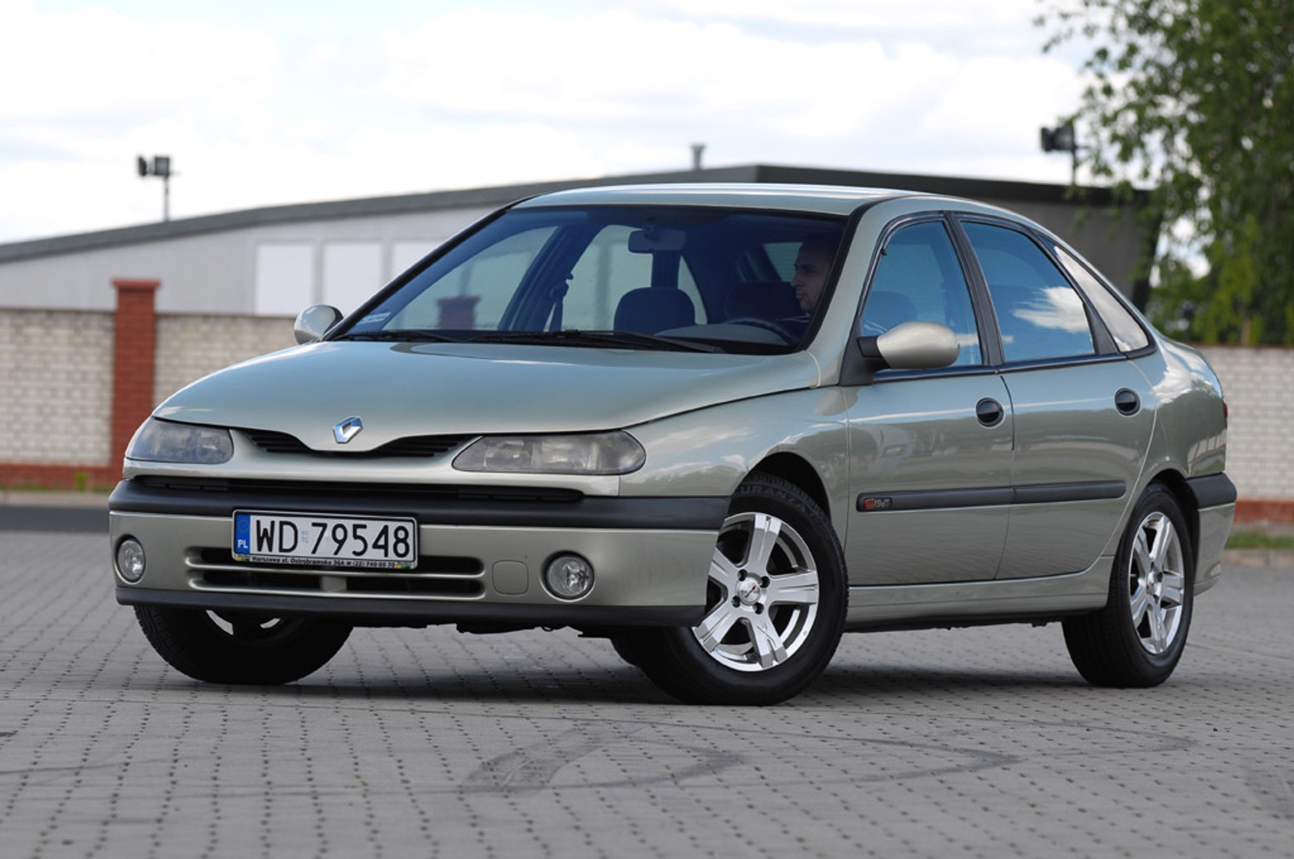 Samochody pod choinkę: oferty już od 1000 zł