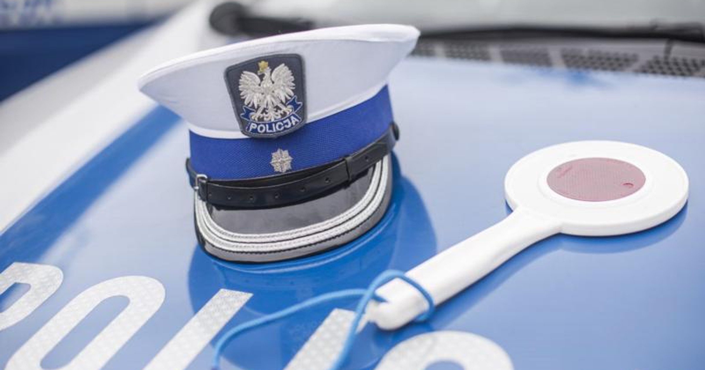 Policjanci zatrzymali kierowcę Kii. Podczas kontroli sporo się o sobie dowiedział