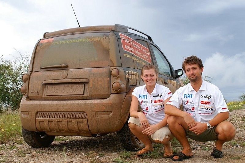 Wyprawa Fiatem Panda Cross 4x4 dookoła Afryki na półmetku