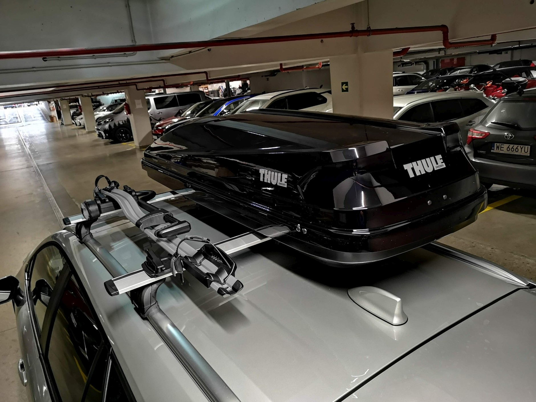 Jak przewozić narty i inny sprzęt zimowy