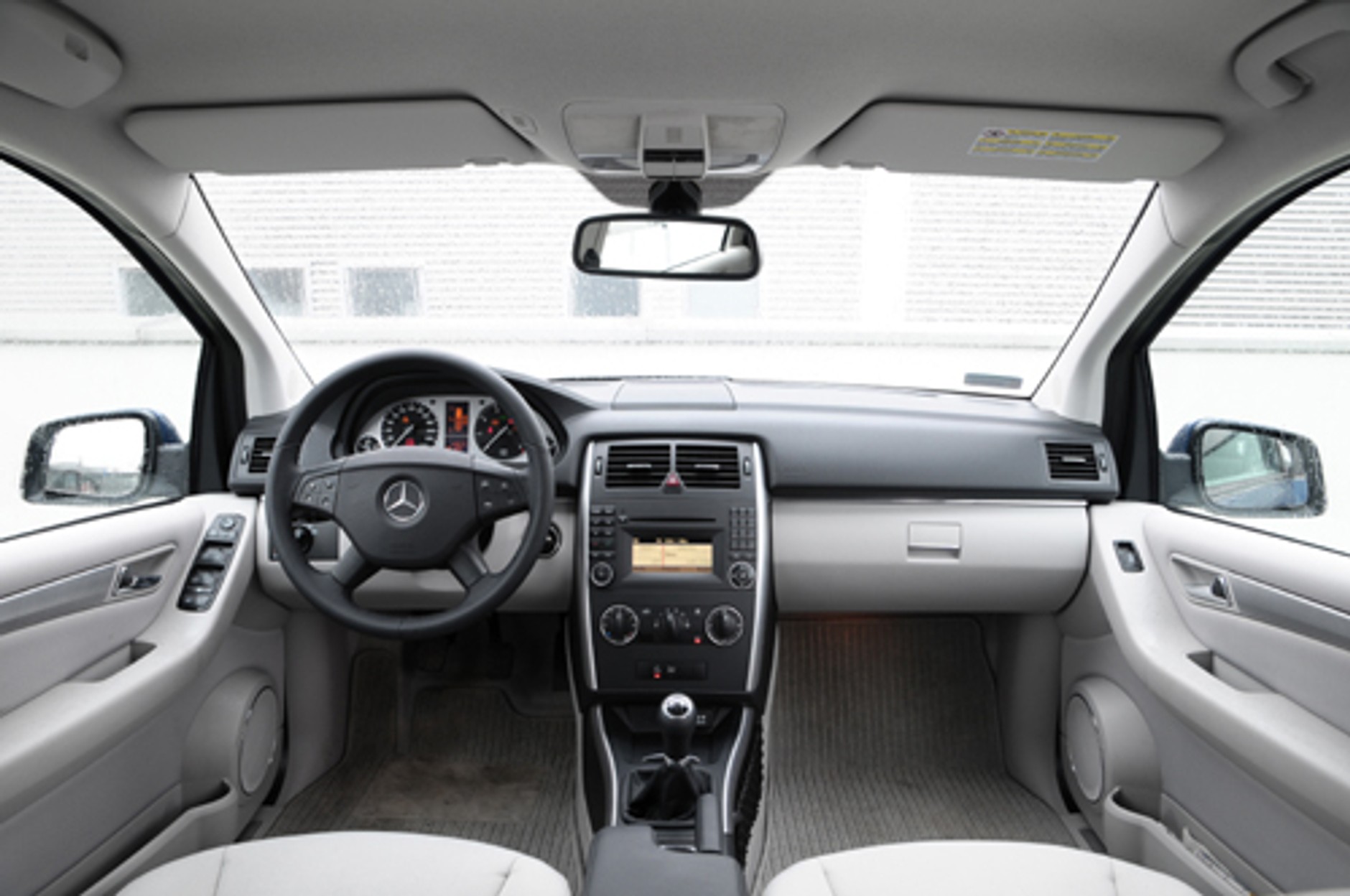 Mercedes B 170 NGT: Kogo stać na  tanią jazdę?