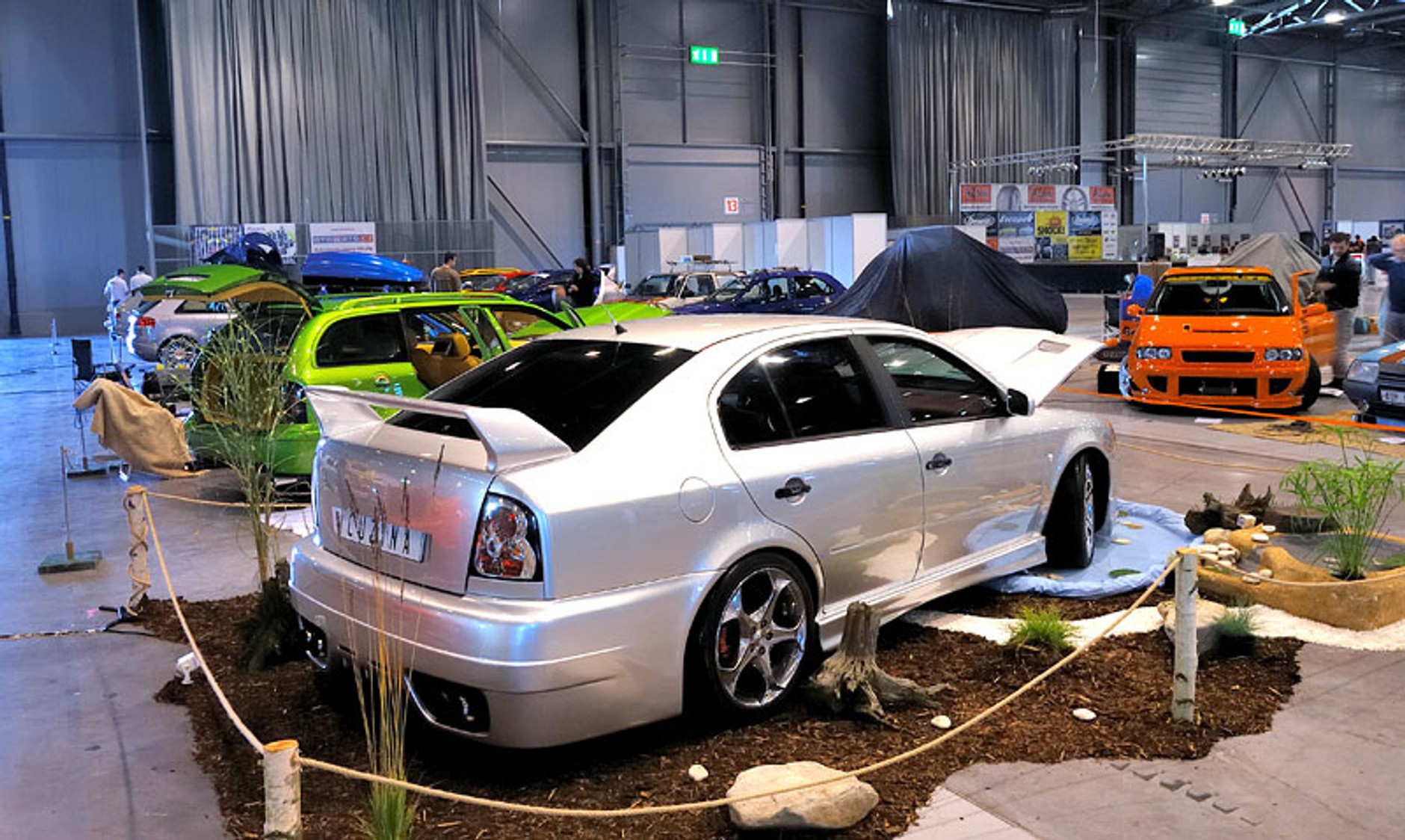 Tuning &amp; Custom Salon Brno 2009 (fotogaleria)