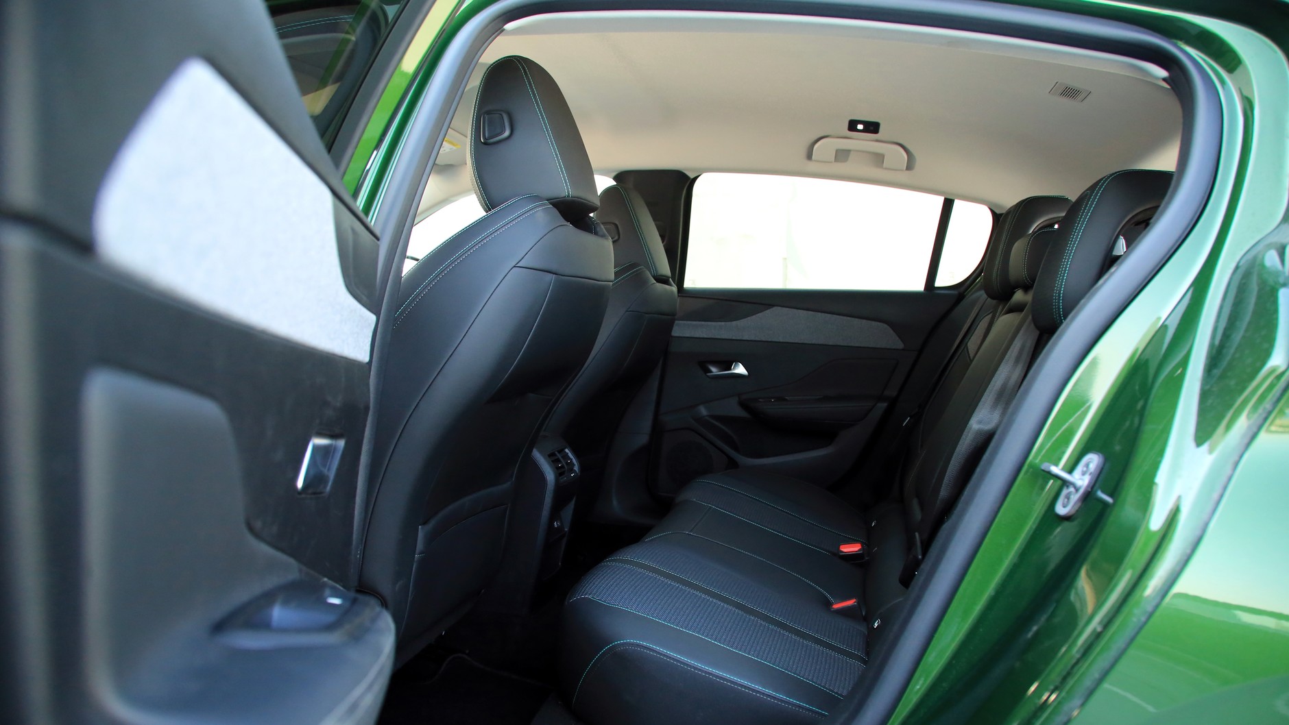 Peugeot 308 1.2 PureTech M6