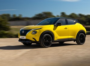 Nissan Juke po liftingu rzuca się w oczy. Tej zmiany oczekiwali klienci