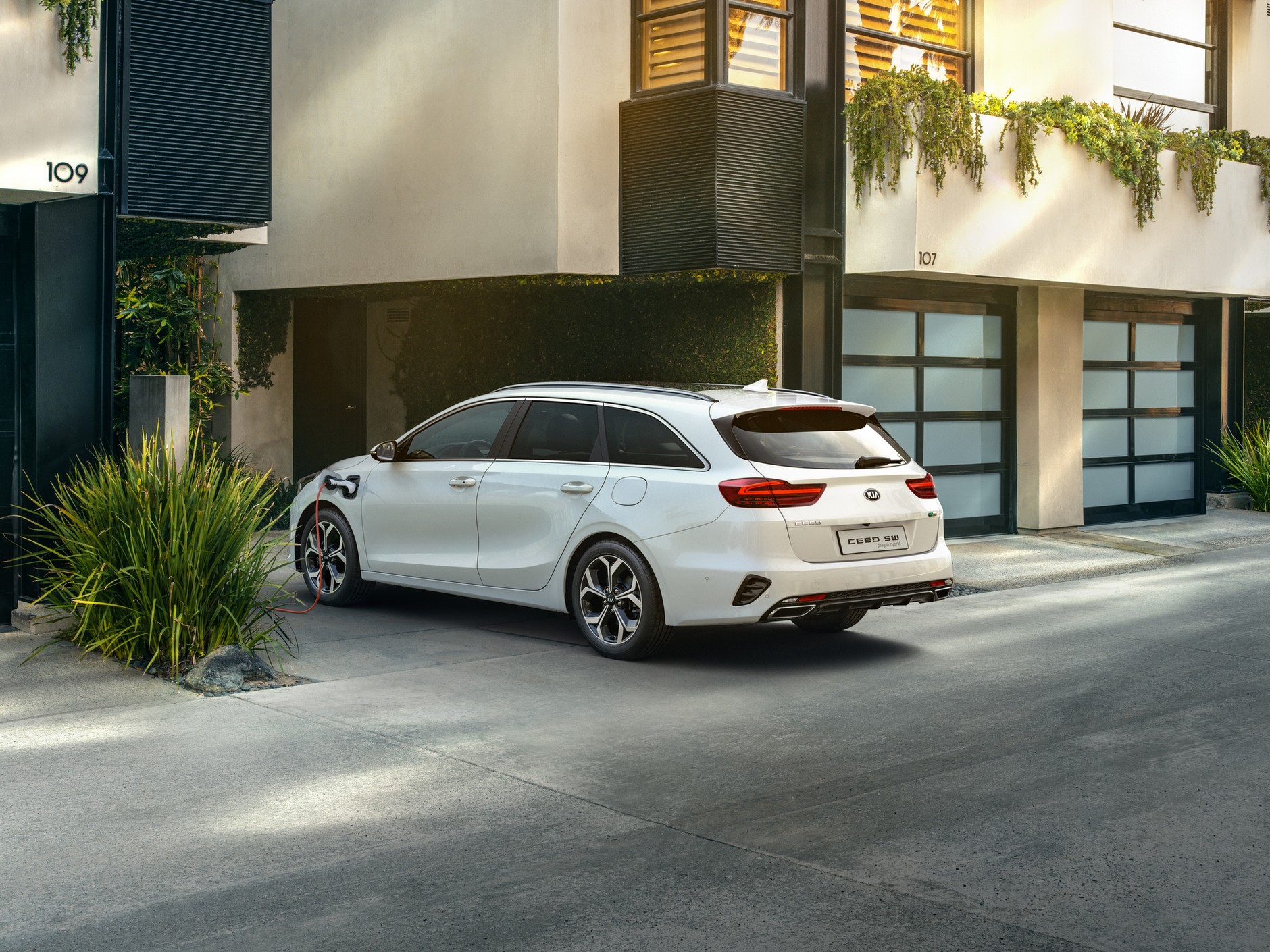 Kia Ceed i XCeed w wersji hybrydowej plug-in