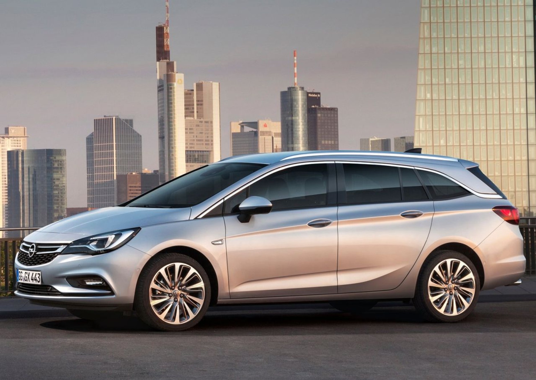 Opel Astra_sports_tourer