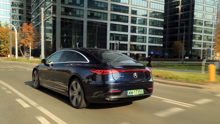 Mercdes EQS 450+ 2022 1. generacja