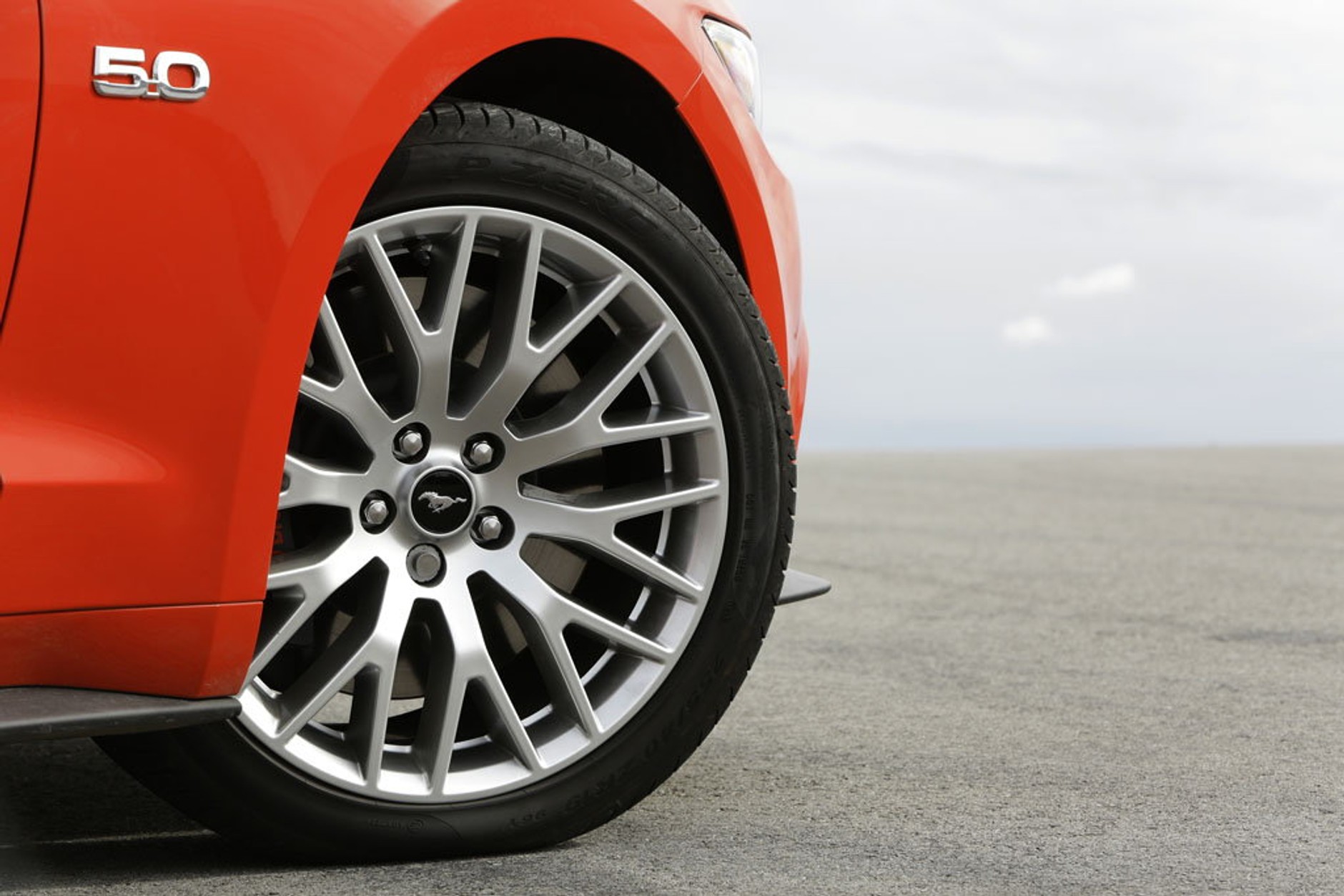 Ford Mustang GT - stara dobra szkoła