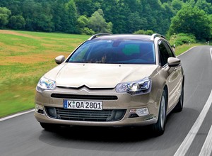 Używany Citroen C5 2.0 HDI - Styl bez wyrzeczeń