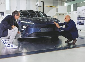 Chińczycy chcą podbić rynek "elektryków" premium. Obejrzeliśmy Nio ET7