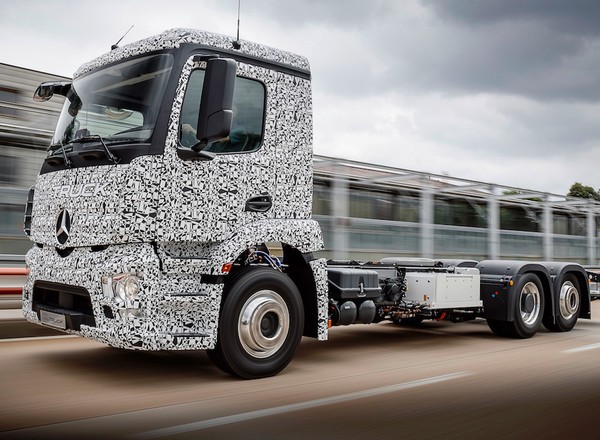 Mercedes-Benz Urban eTruck - transportowa rewolucja