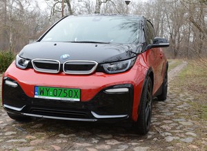 Polska mapa elektromobilności, czyli kto i gdzie kupuje najwięcej elektryków