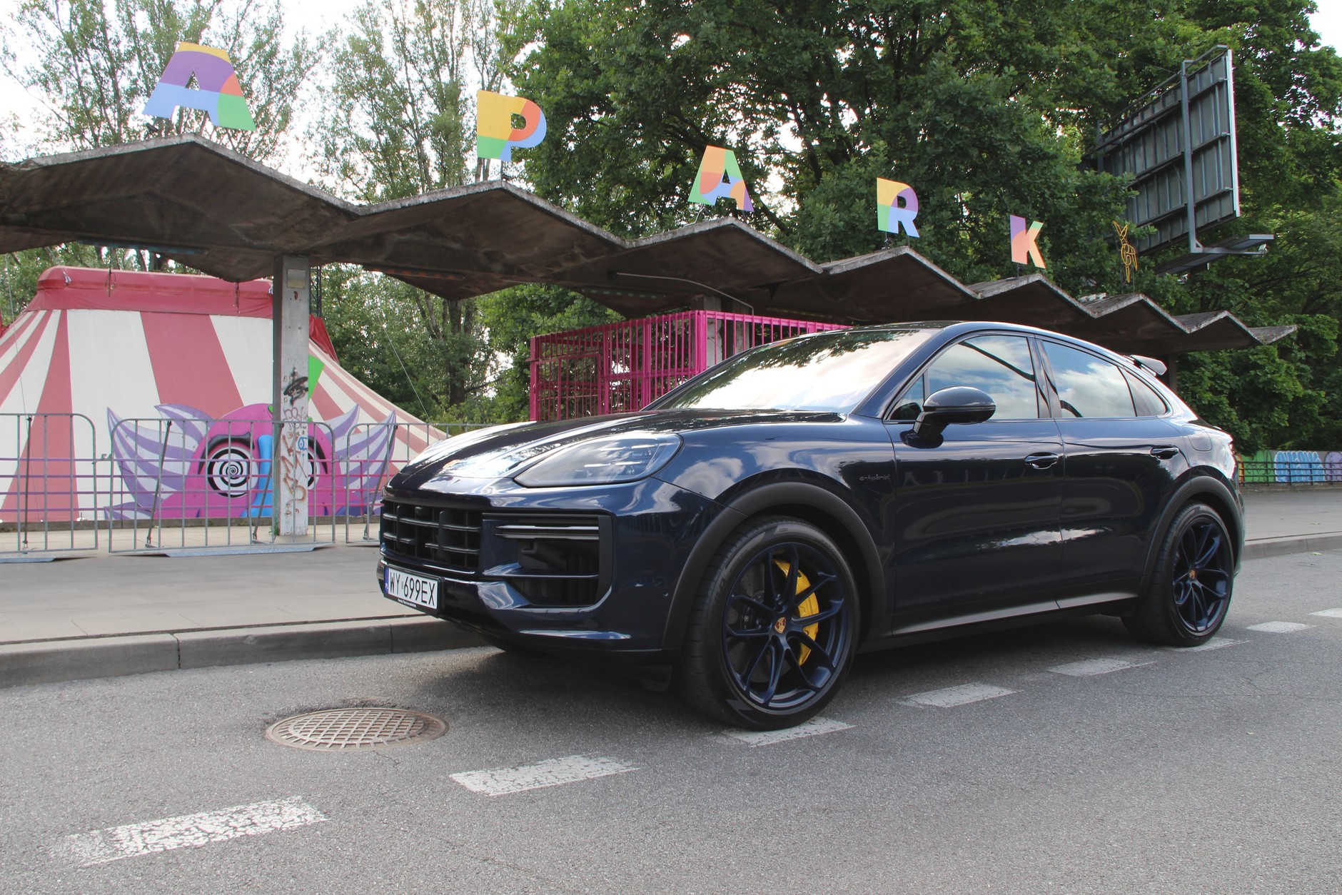 Porsche Cayenne Turbo E-Hybrid Coupe z pakietem GT