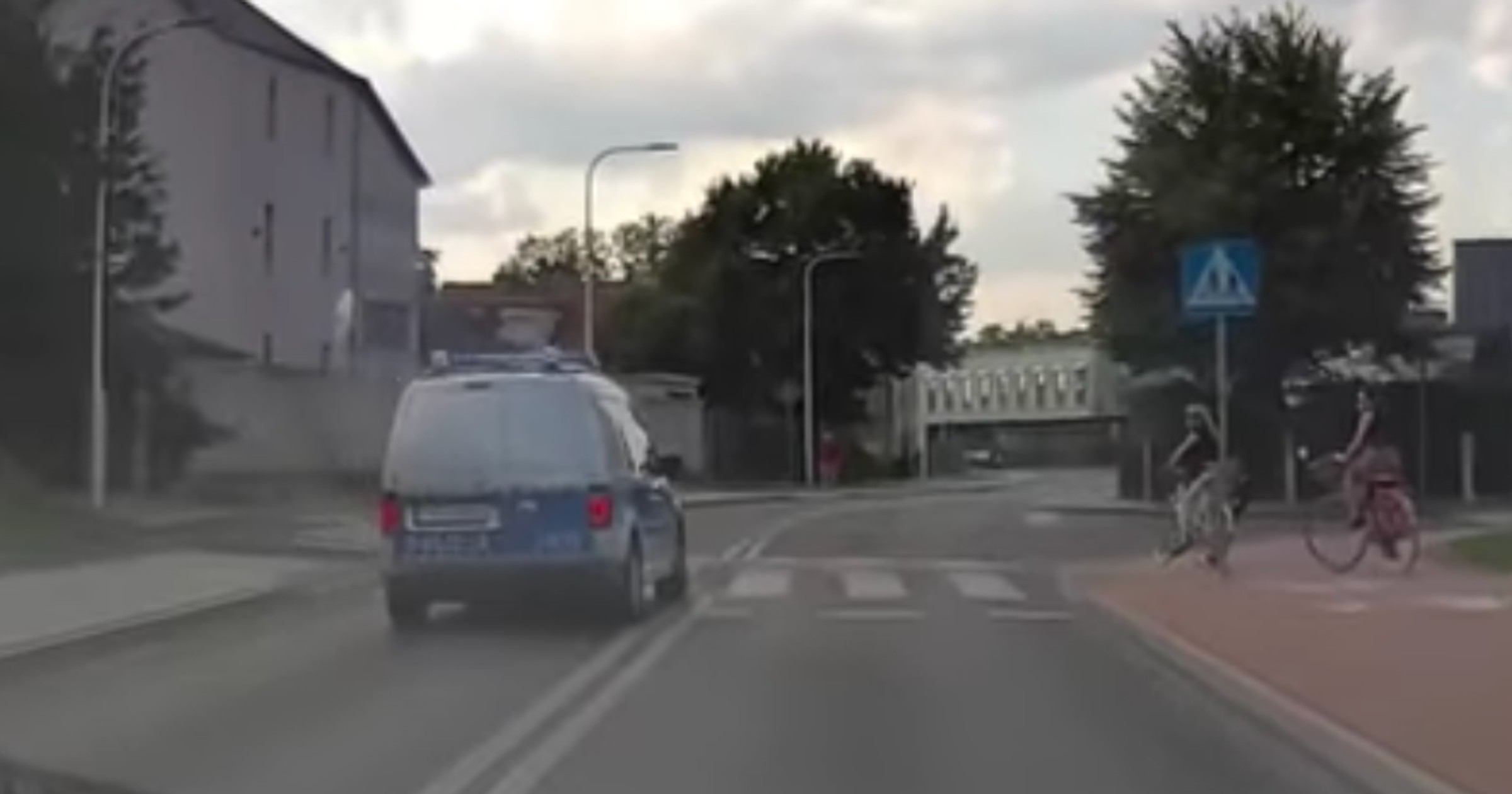 Jest finał sprawy policjantów wyprzedającego na pasach. Ma być wysoka grzywna!