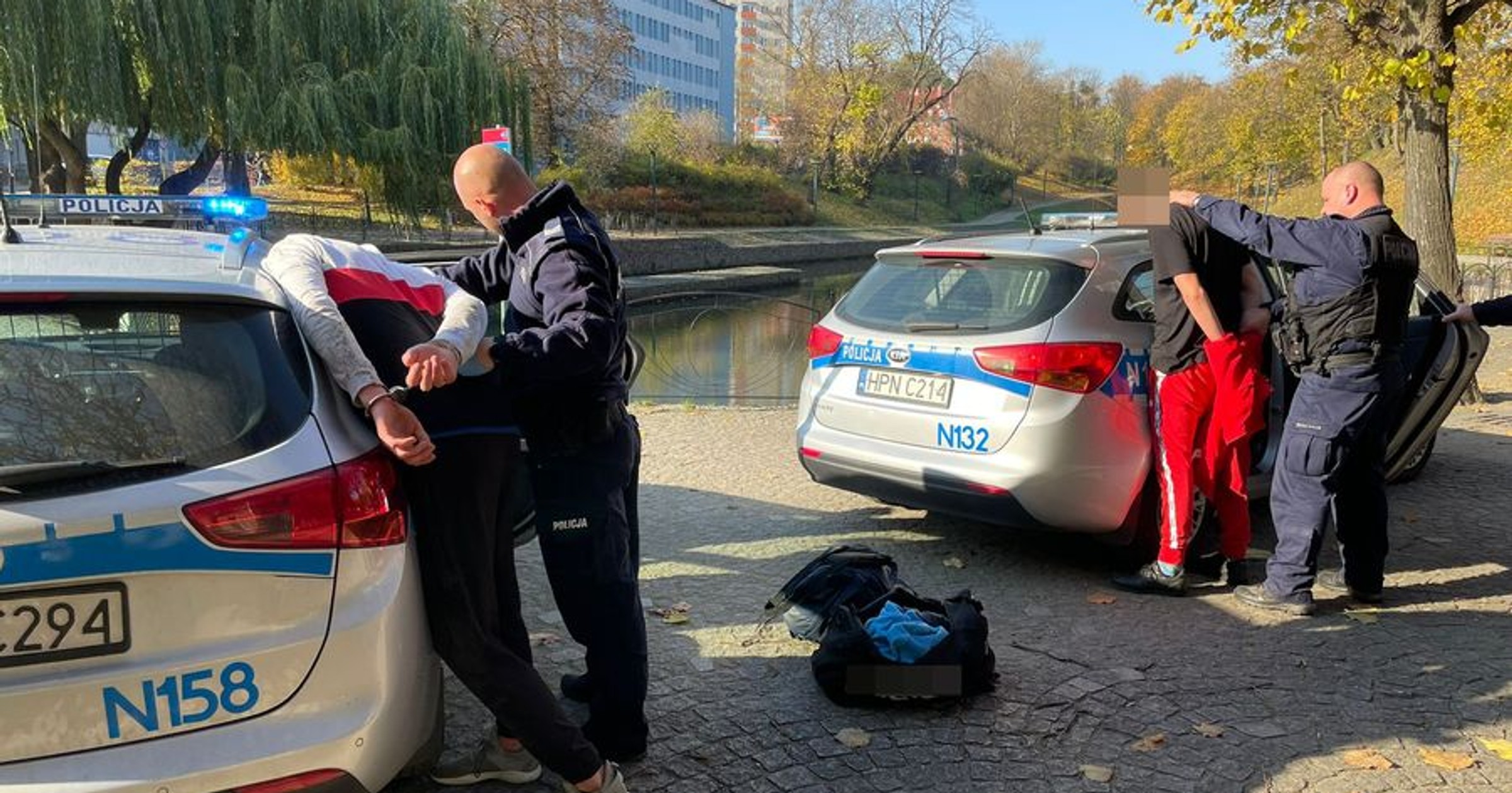 Zatrzymanie nastolatkowie, którzy zniszczyli radiowóz pod komendą w Gdańsku