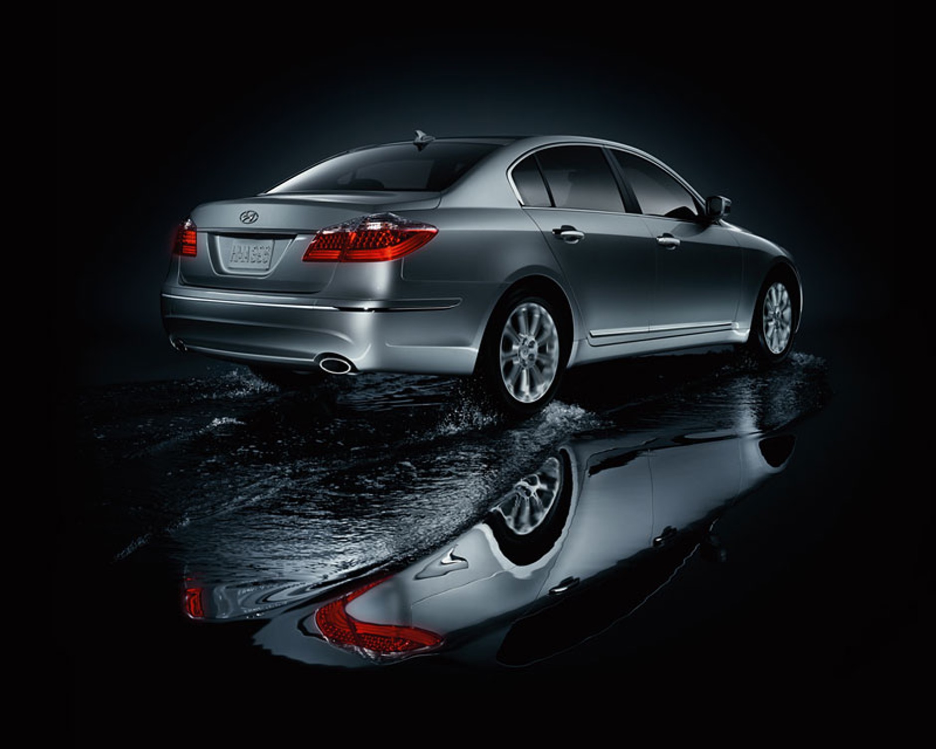 Detroit 2008: Hyundai Genesis - koreański flagowiec dopływa (oficjalne informacje)